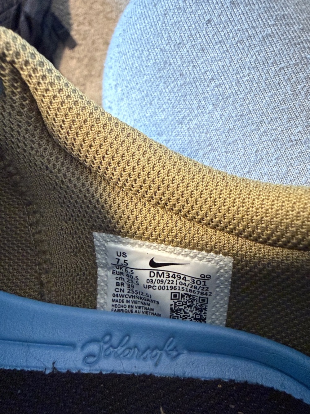 Men's Nike SB Olive Canvas Shoes - Picture 6 of 7